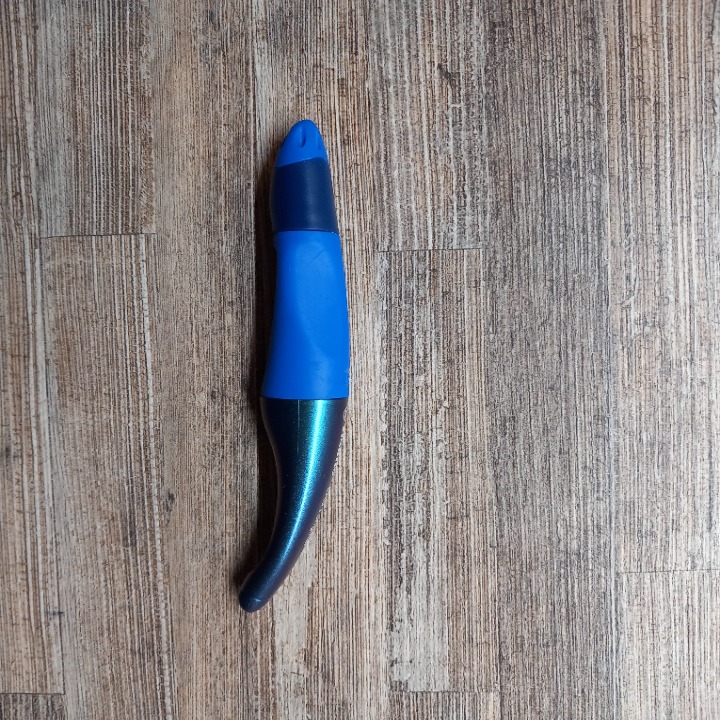 Ergonomický roller pro praváky - STABILO EASYoriginal