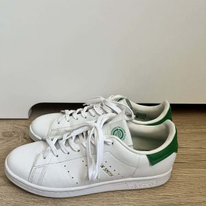 Adidas Stan Smith "Clean Classics"