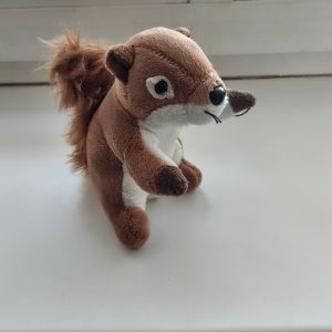 Plyšová veverka - hnědá